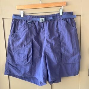 Land’s End Women’s XL 18-20 100% Nylon Purple 6” Shorts Elastic Waist Hiking